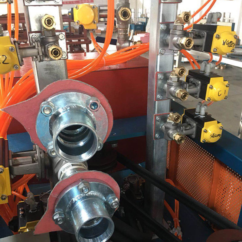 Машина для изготовления пенополиуретана, резиновой губки, машина для изготовления коробок из пенополиуретана